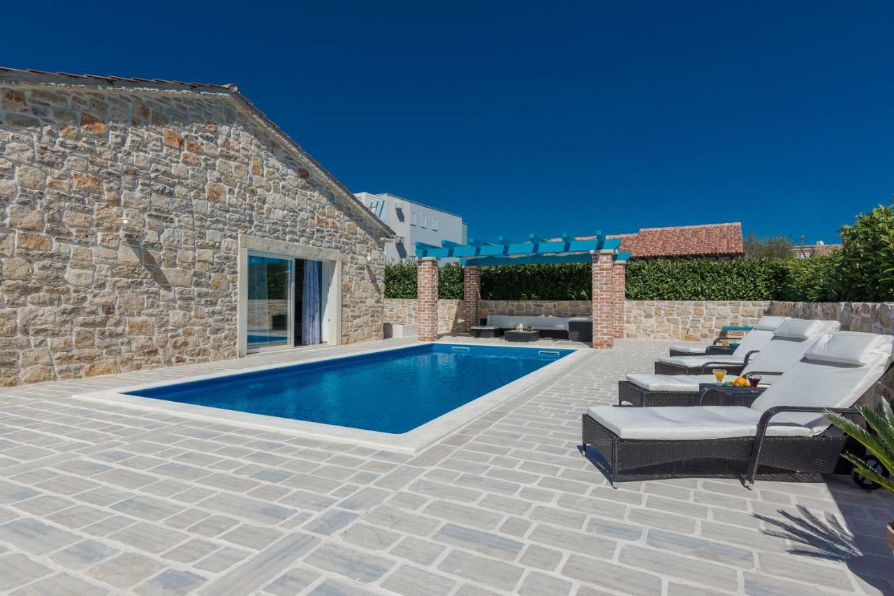 Villa Delozija Sukošan Exterior foto