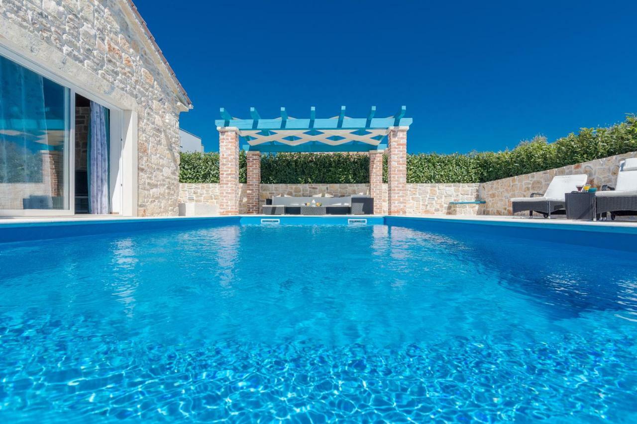 Villa Delozija Sukošan Exterior foto