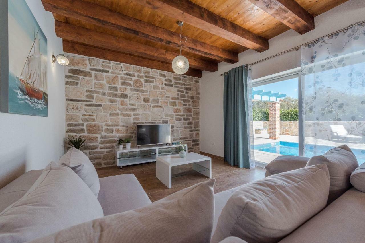 Villa Delozija Sukošan Exterior foto